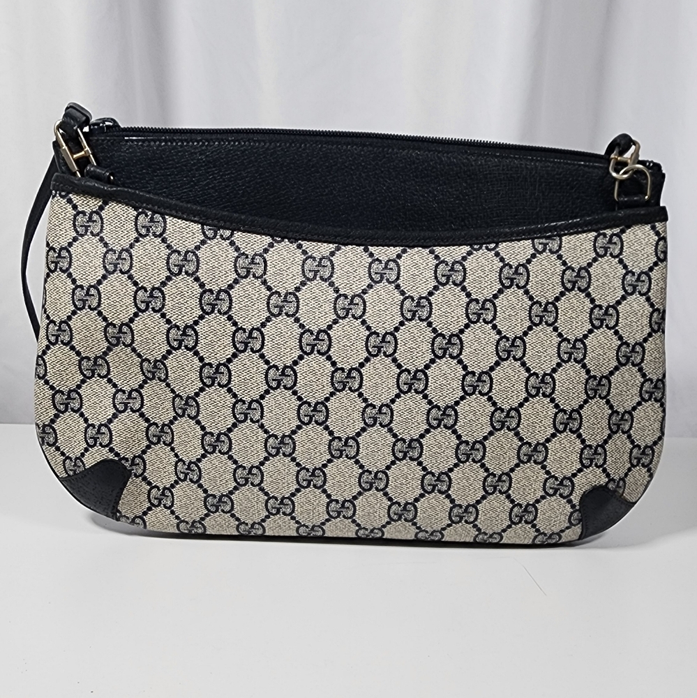 Gucci GG Sherry Line shoulder bag. Interior has been cleaned out. - Picture 2 of 16